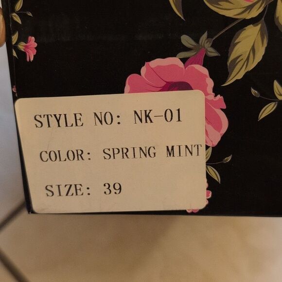 NEW Nan-Ku Free People High Top Sneaker Rhinestone Studded Mint Size 8-8.5 - Picture 2 of 15